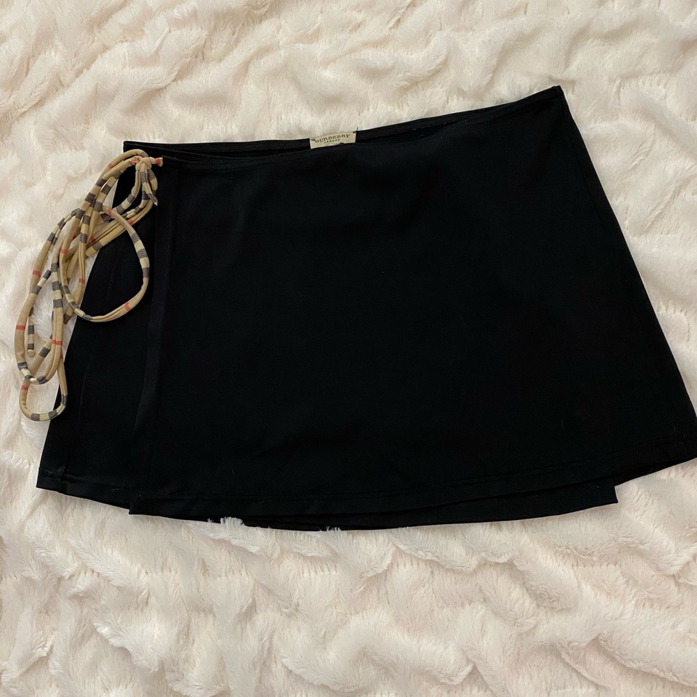 Burberry Skirt 💕Smoke free home 🌸